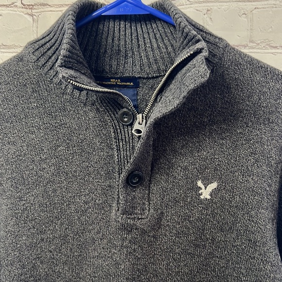 AMERICAN EAGLE Quarter-Zip Pullover Sweater - Picture 2 of 5